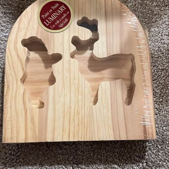 Christmas Crafting Items - Picture 3 of 3